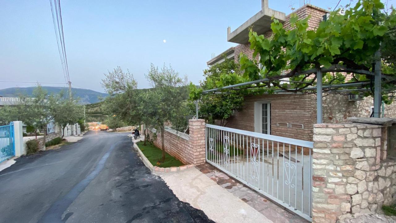 Studios&Apartment Niko Luka Ksamil Extérieur photo