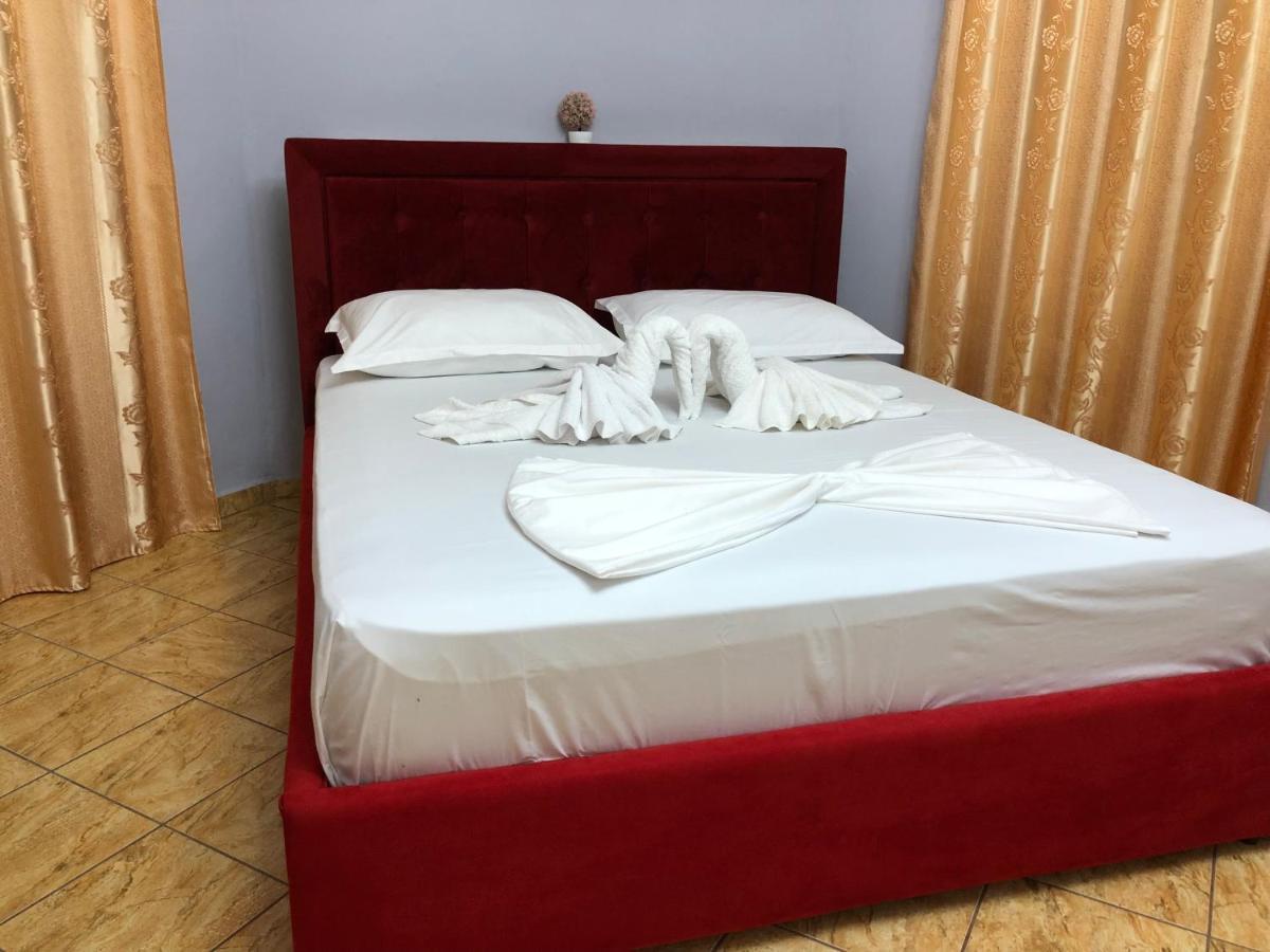 Studios&Apartment Niko Luka Ksamil Extérieur photo