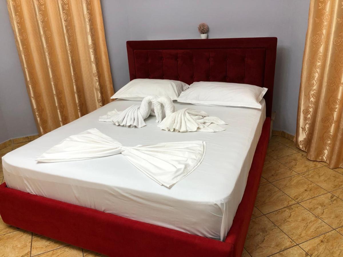 Studios&Apartment Niko Luka Ksamil Extérieur photo